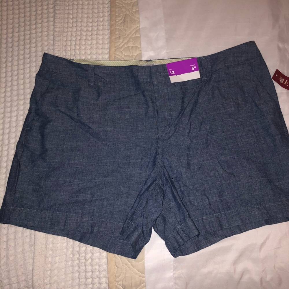 Merona shorts, NWT, size 12